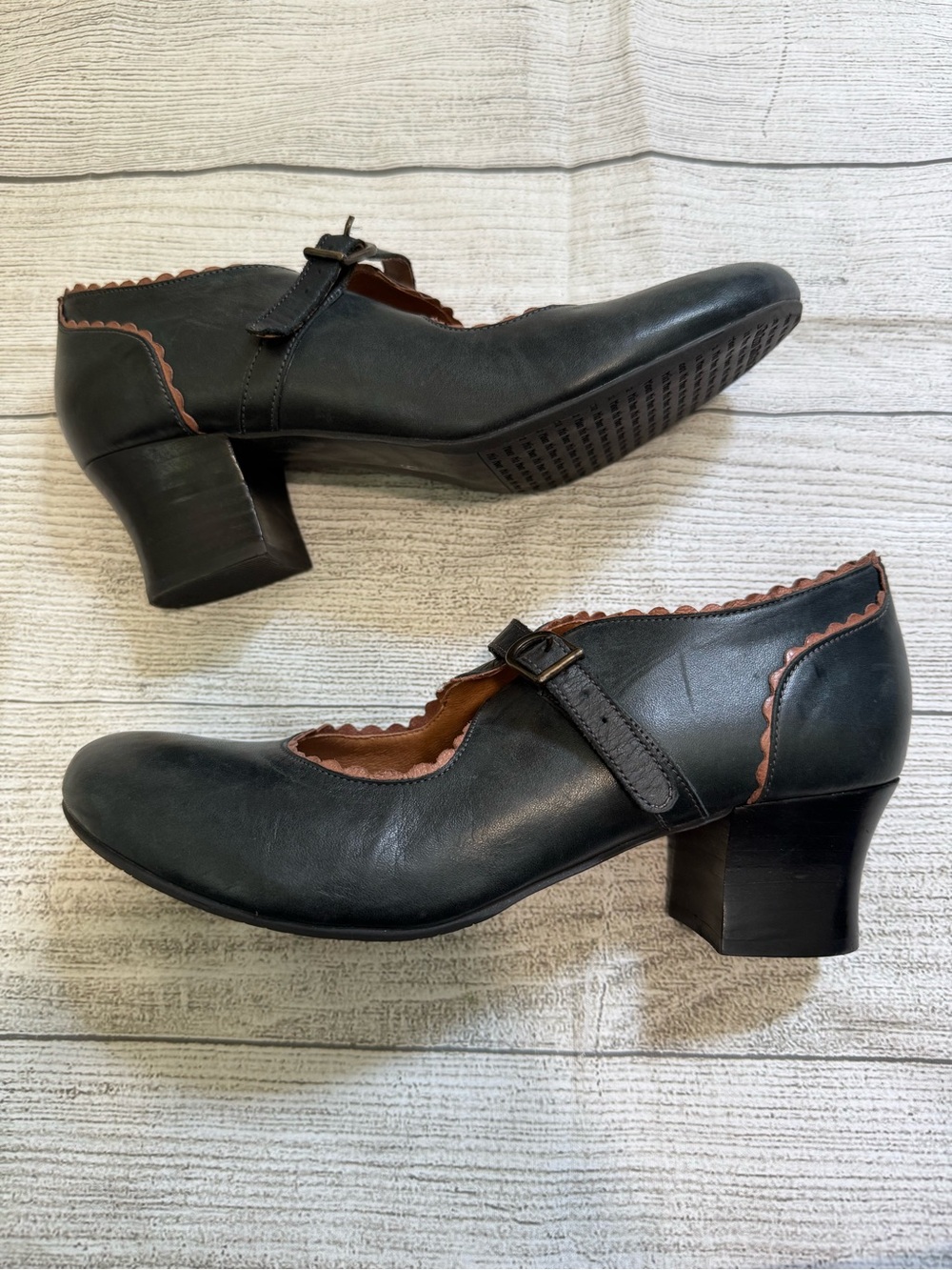 Miz Mooz Mary Jane Round Toe Heel